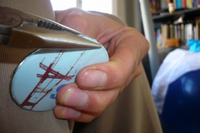 Argh stupid button get in THERE!!!!