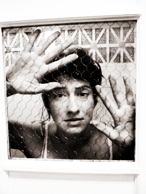 HELP!!! SAVE ME!!!!!!