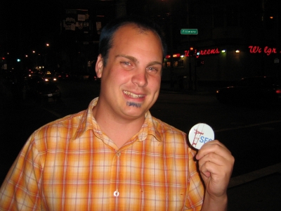 Button Distribution 001