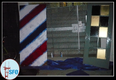 Public Easel 021.jpg