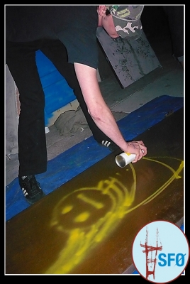 Public Easel 032.jpg