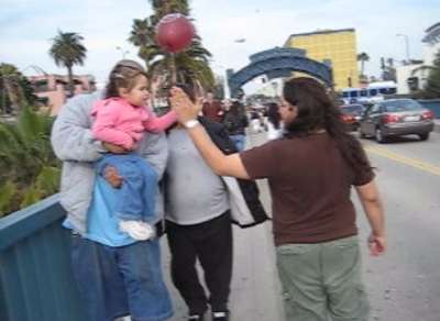 hi five 14.JPG