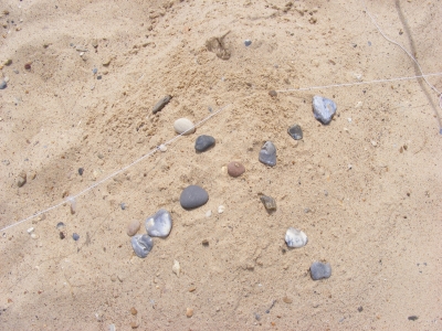 Archeological artefacts are hard to fin