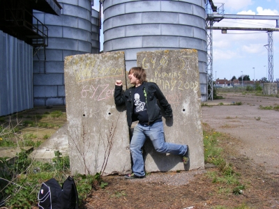 Tom - messing around