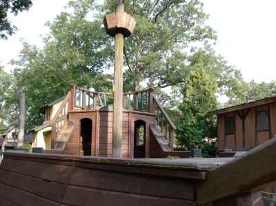 Ship 2