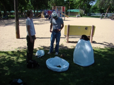 Cara Bear and Tyrone Tyrone preparing