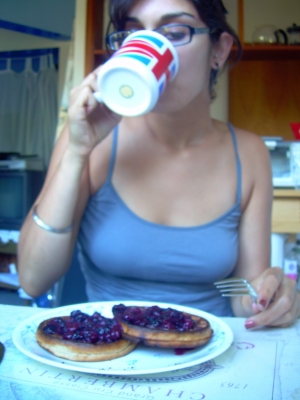 blueberry waffles and tea.jpg