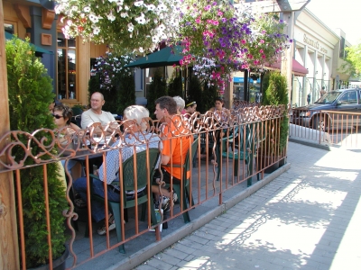 sidewalk cafe.jpg sidewalk cafe.jpg