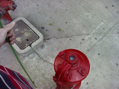 Hydrant? Hydrant?