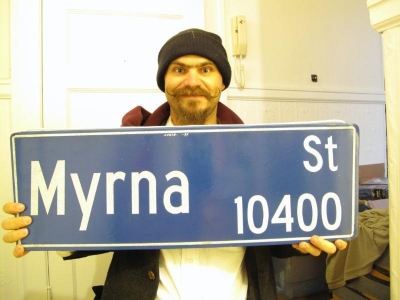 Sign Recontextualization