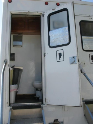 Bathroom on set Bathroom on set