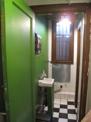Green skinny bathroom