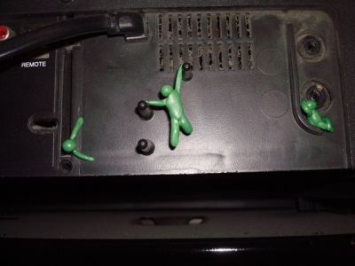 Green people at play