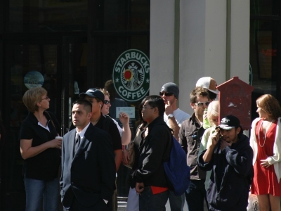 starbucks.jpg starbucks.jpg