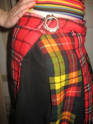 scarfskirt 019.jpg