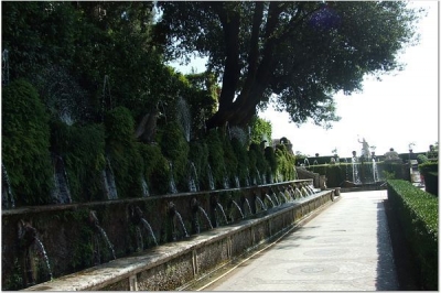 hundred fountains.jpg