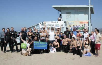 Santa Monica Beach Clean-Uppers