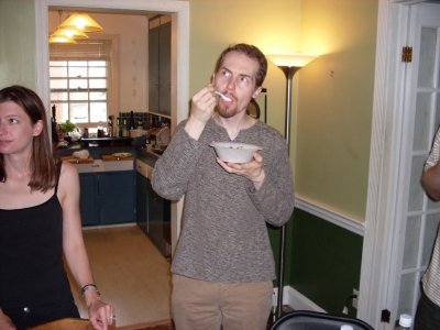 Spidere tasting migas.