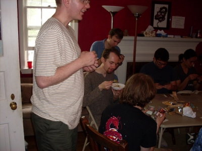 Spidere tasting stir fry.