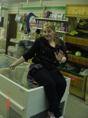 It's good to sit on a freezer here.