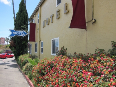 Mysterious Motel Mysterious Motel
