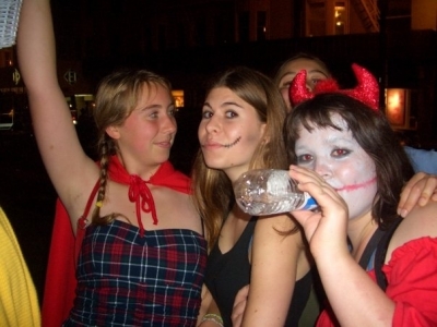 3girls.bmp