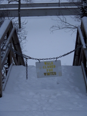 Ftaires! We haue found ftaires! Ftaires! We haue found ftaires!