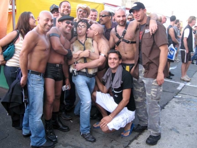 بن may have lost a little innocence on this one. بن may have lost a little innocence on this one.