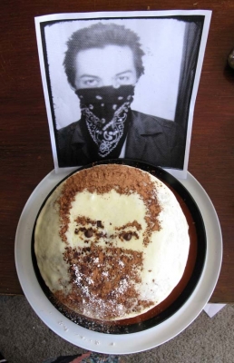 The Devil ('s food) has a face.