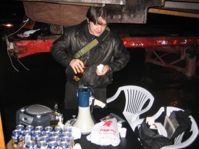 Aaron sets up some shots