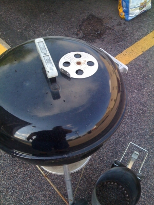 lid on tight, very little ventilation