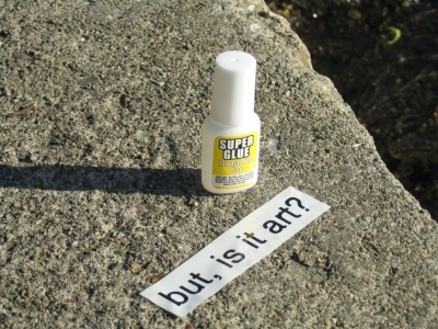 middle bottle, labeled