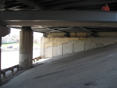 Dok H pauses to catch his breath.