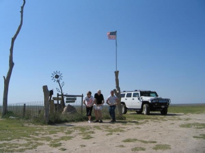 Kansas - Mt. Sunflower (elevation 4,039 ft.) Kansas - Mt. Sunflower (elevation 4,039 ft.)