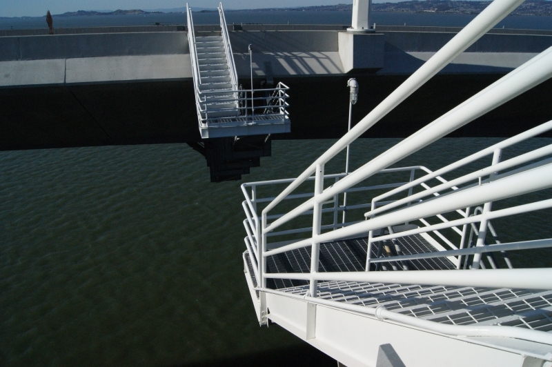 04thestairs108030.jpg