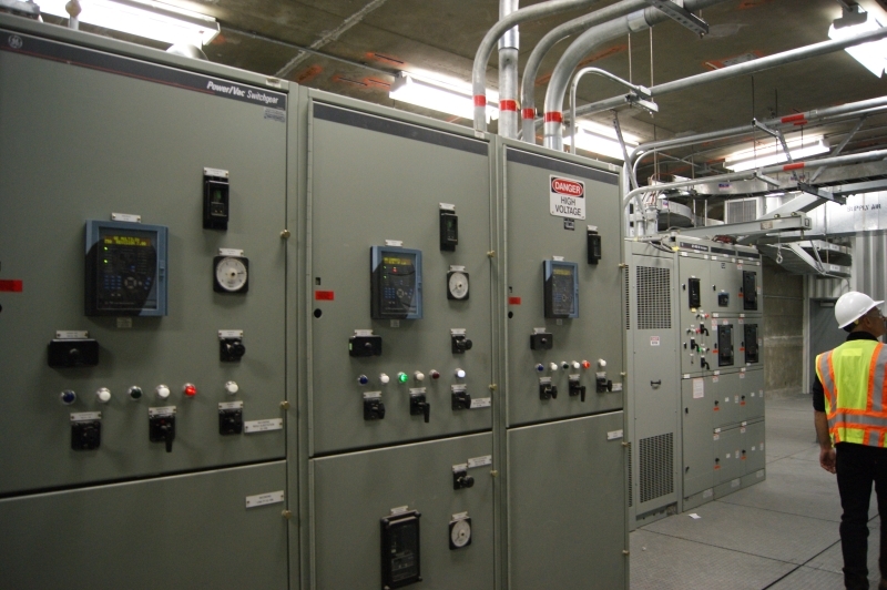 08power108034.jpg