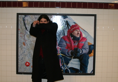 found vampire graffiti