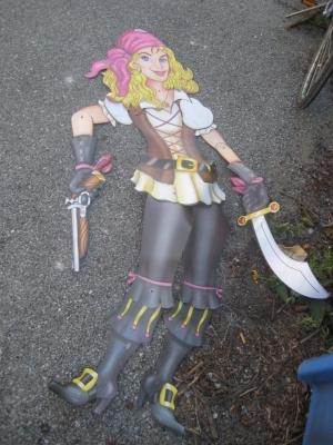 oooh! definitely treasure