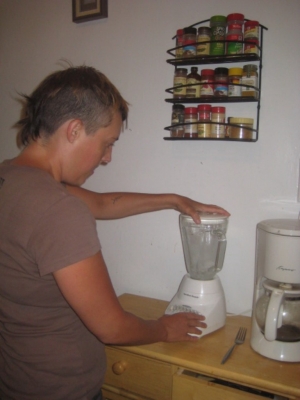 making ice shavings for small snowcone