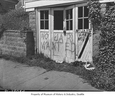 1945 graffiti on japanese american home 968.jpeg