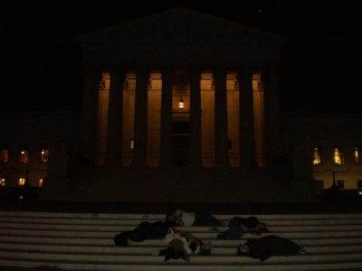 dark_supreme_court.JPG