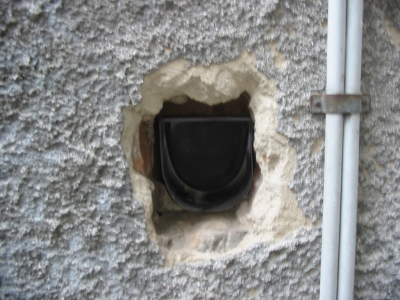 A tunnel too small to follow...