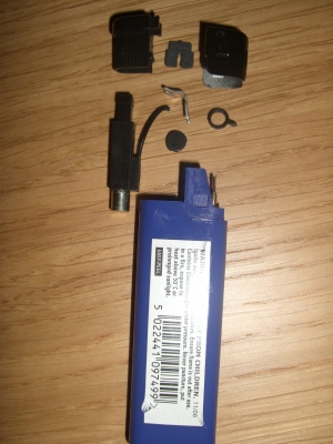 Lighter in pieces Lighter in pieces