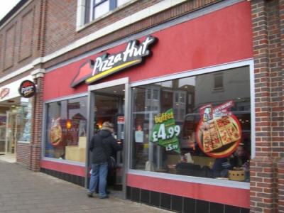 Pizza Hut.JPG