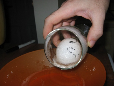 Pouring out the used vinegar