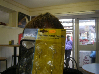 Sucker hook 1, cont.