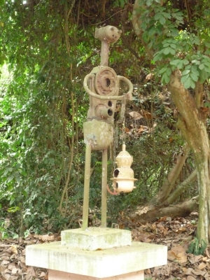 Statue 4