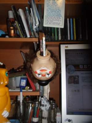 pen holder pen holder