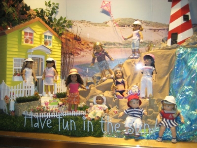 05.17.2008.23.52creepy dolls.jpg