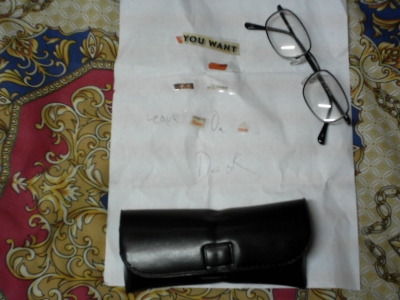 the note and kidnapped glasses